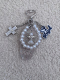 Porte clé / Grigri de Sac Croix Religieuse Blanche