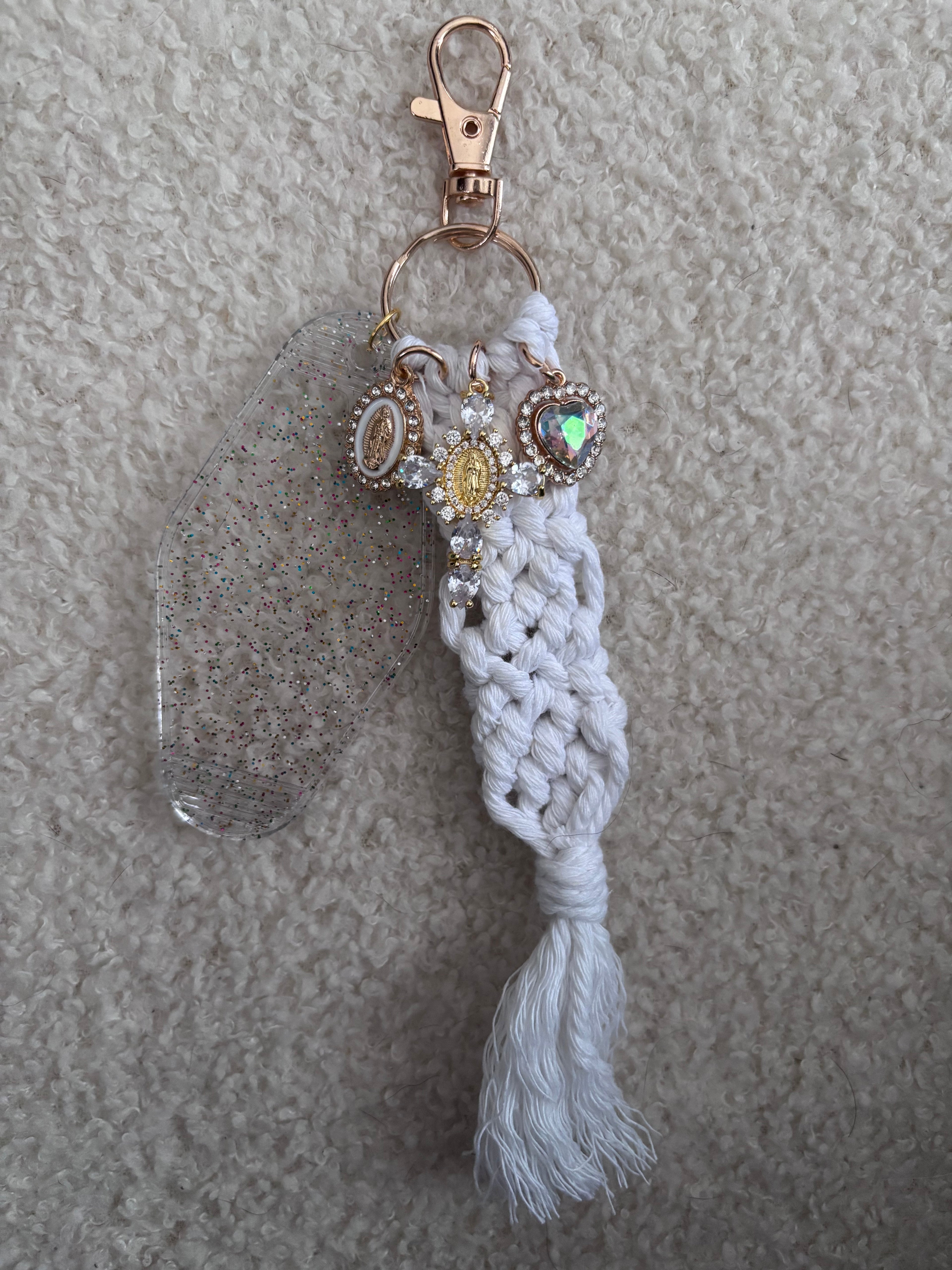 Porte clé / Grigri de Sac Croix Religieuse Blanc